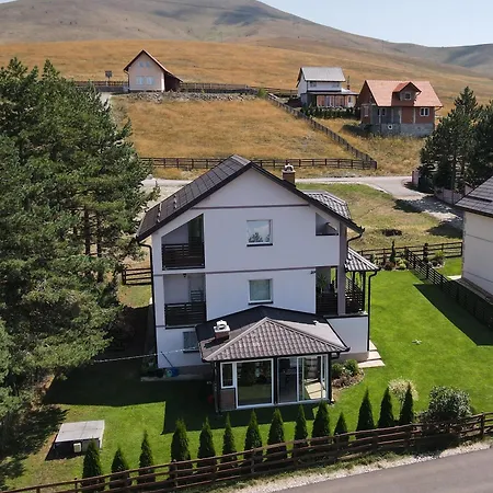 Dzavric Apartment