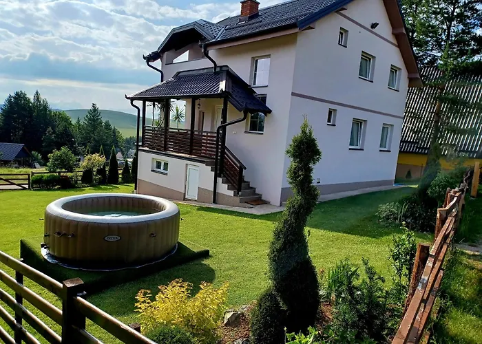 Апартаменты Dzavric